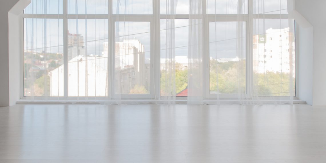 Transform Your Home with Efficient Home Pro’s Expert Sliding Glass Doors Installation Services in Surprise, AZ