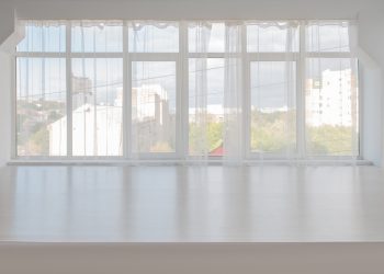 Transform Your Home with Efficient Home Pro’s Expert Sliding Glass Doors Installation Services in Surprise, AZ