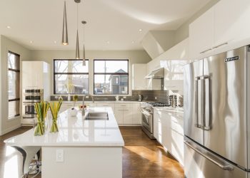 How to Choose the Right Contractor for Kitchen Remodels in Roseville