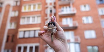 Jessica Fulk’s No-BS Guide: KC’s Housing Market is Crazier Than Our BBQ Sauce