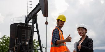 Service Factor vs Power Factor: Why Industries Need to Improve Both