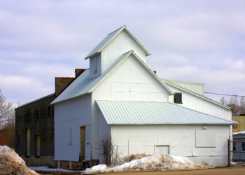 Winter-Ready Roofs: How Colorado Homeowners Can Prevent Ice Dams and Snow Damage
